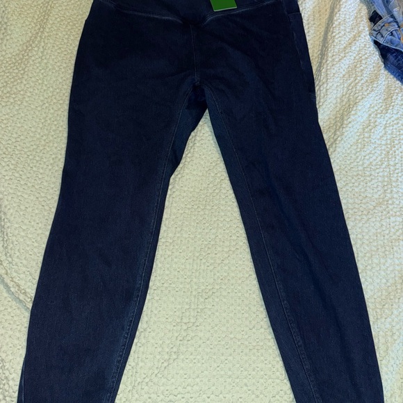 HALARA JEGGINGS NWT - Picture 2 of 5